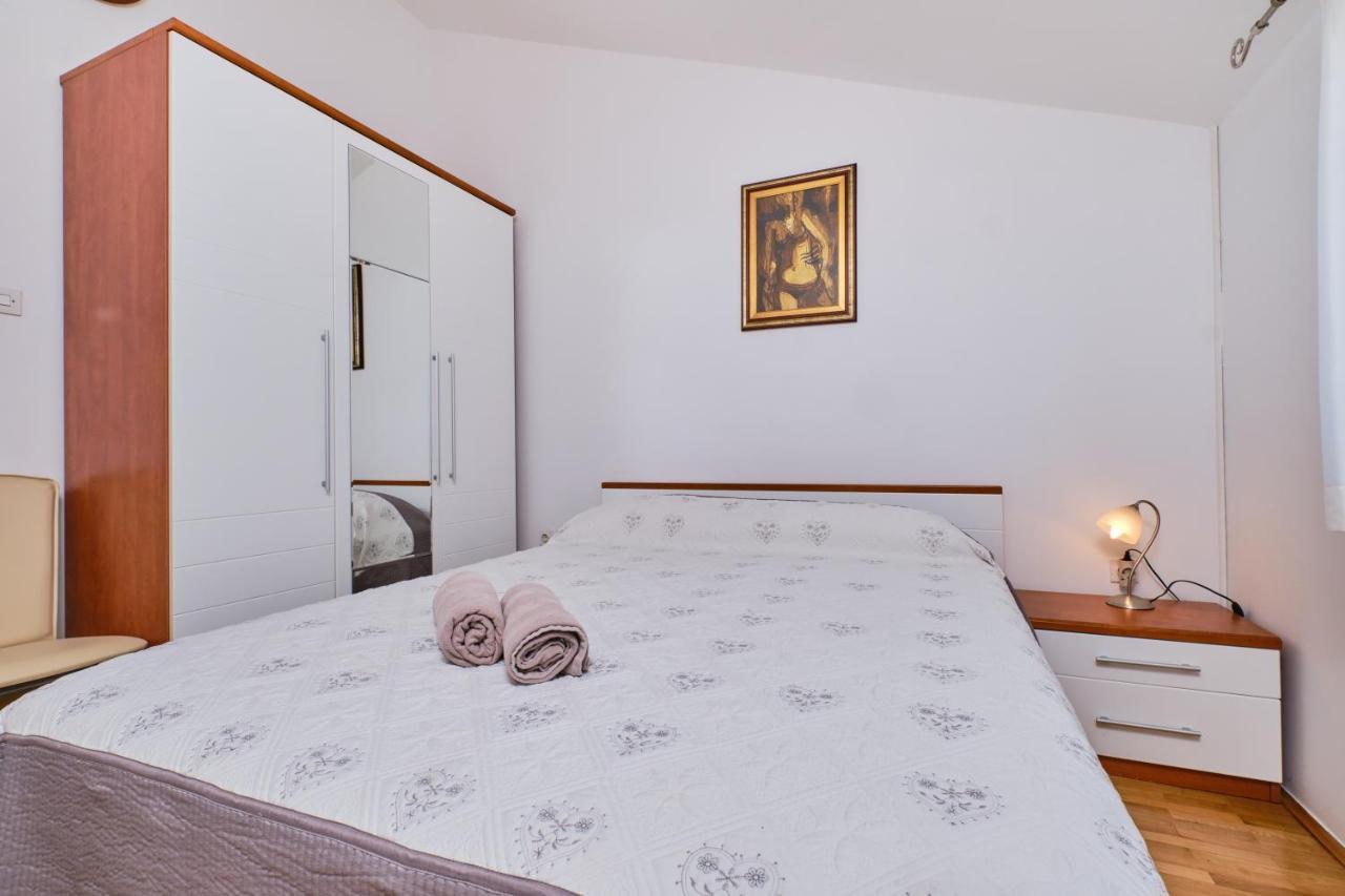 Beautiful Apartments Ksenija 말리로시니 외부 사진